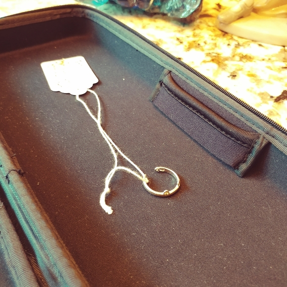 Sterling Adjustable Cat Ear Ring - Picture 4 of 4